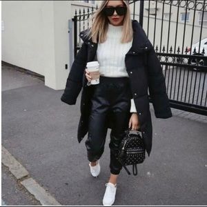 ABERCROMBIE LEATHER JOGGERS BLACK L